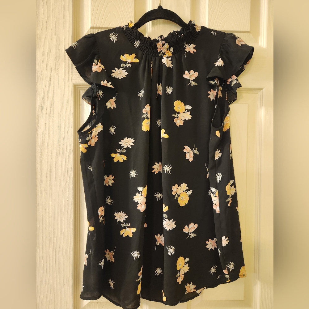 Black Floral Ruffle Sleeve Women’s Top